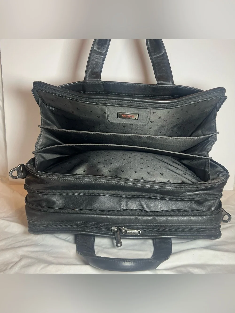 Tumi Alpha Large Expandable Computer Briefcase Black Nappa Leather (#96141D4)